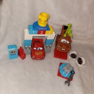 LEGO DUPLOs * Lightning McQueens Race Day * 10924 * Disney Cars * Incomplete